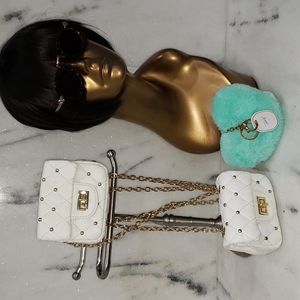 Girls Fashionable Purse. NWT